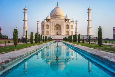 Taj Mahal Day Trip: A Regal Rail Journey from Delhi