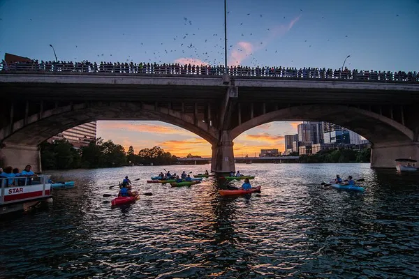 Austin: Congress Bridge Bat Watching Kayak Tour