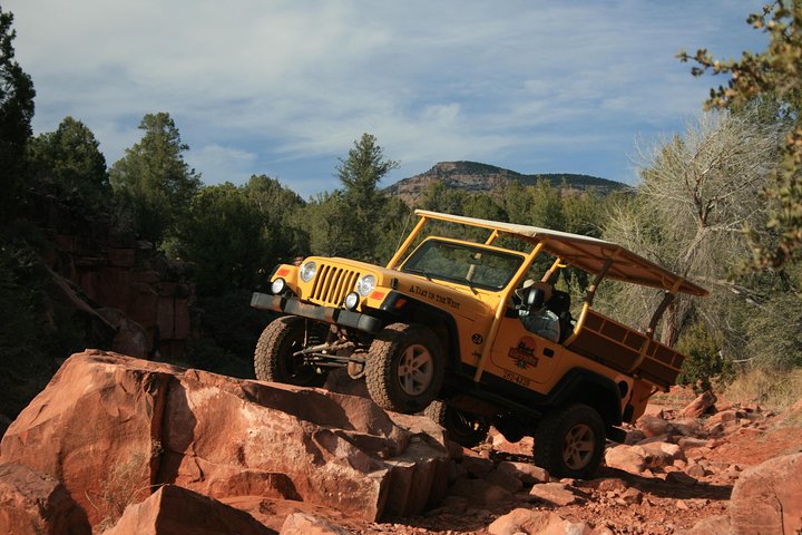 Unleash Your Inner Explorer: Extreme Sedona Jeep Adventure!