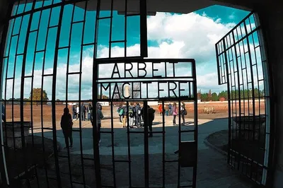 Sachsenhausen Memorial: A Profound Private Tour from Berlin