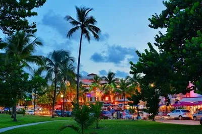 Discover Little Havana: A Private Cultural Immersion in Miami