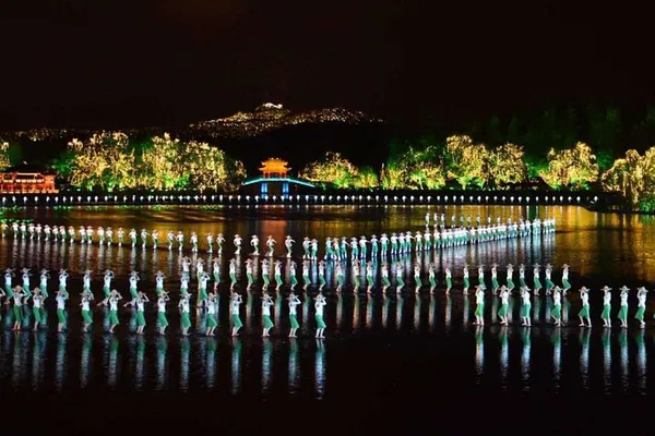 Enchanting Impression West Lake: VIP Show & Hangzhou Exploration