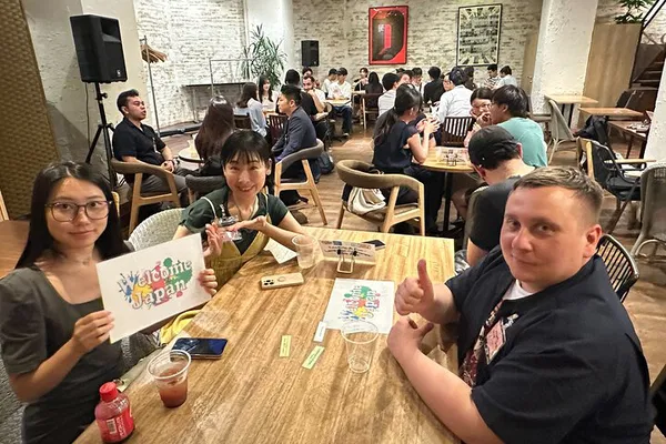 Connect & Converse: Shibuya Pub Meetup with Japanese Locals!