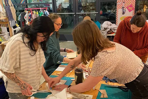 Upcycled Fanny Pack: Design Your Eco-Friendly Fashion in Belize!