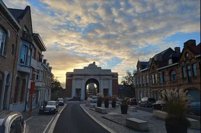 Unforgettable Ypres Private Tour: Christmas Truce & Monster Mines