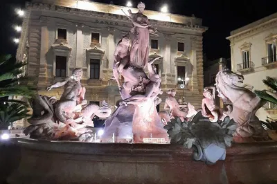 Enchanting Ortigia: A Nighttime Historical Journey Through Syracuse