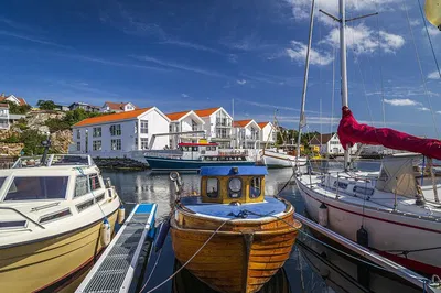 Bergen to Stavanger: A Scenic Private Transfer with Historical Stop