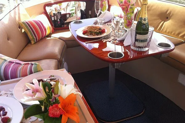 Glide Through Gold Coast: A Luxurious Canal Cruise Adventure