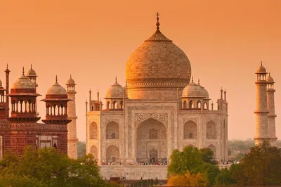 Same Day Agra: Unveiling the Taj Mahal's Splendor in a Single Day