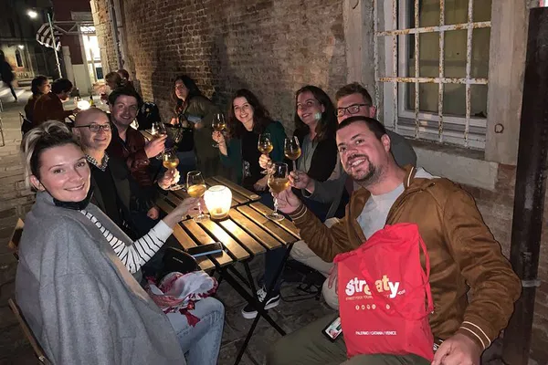 Venetian Evening: Savor Wine & Cicchetti Like a Local!