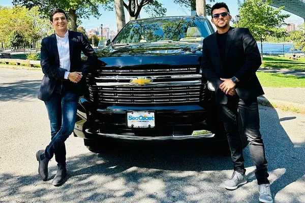 NYC Private SUV Transfer: Stress-Free City Ride for Your Group