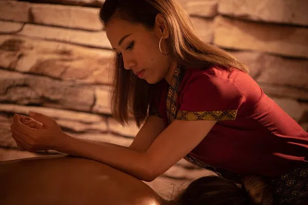 Thai-Bali Fusion: Barcelona's Exotic Escape to Relaxation