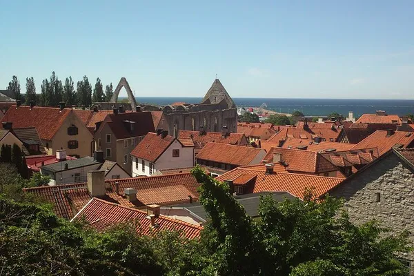 Uncover Visby's Hidden Gems: A Guided Walking Tour Through History