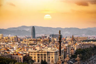 Barcelonarail Escape: A Luxurious Private Day Trip from Madrid