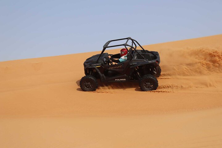 https://images.dyvarcity.com/experience-images/dyvarcity_04d0c1f94c02254b5f73f0411_d2.jpg