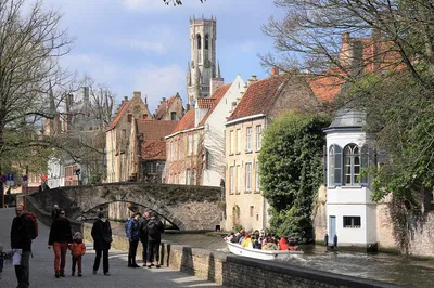 Capture Bruges Like Van Eyck: A Photo Tour Adventure!