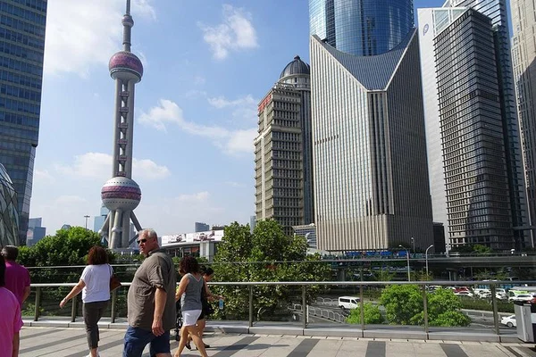 Shanghai's Oriental Pearl Tower: Tickets & Buffet Options