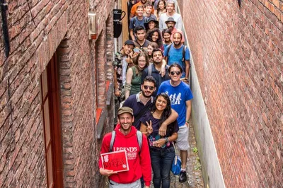 Bruges Unveiled: A Delicious Journey Through History, Chocolate, and Beer!