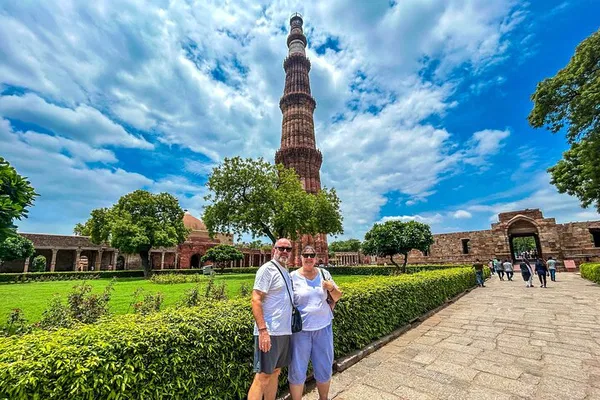 Unveiling Delhi: A Cultural and Culinary Heritage Tour