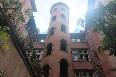 Image 3