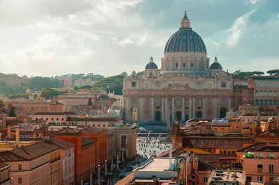 St. Peter's Basilica Exclusive Underground Tour