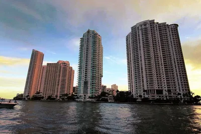 Miami Sunset Cruise: Skyline Views & Millionaire Homes