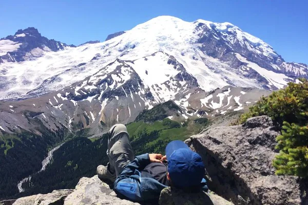 Mt. Rainier Hike: Guided Day Trip from Seattle