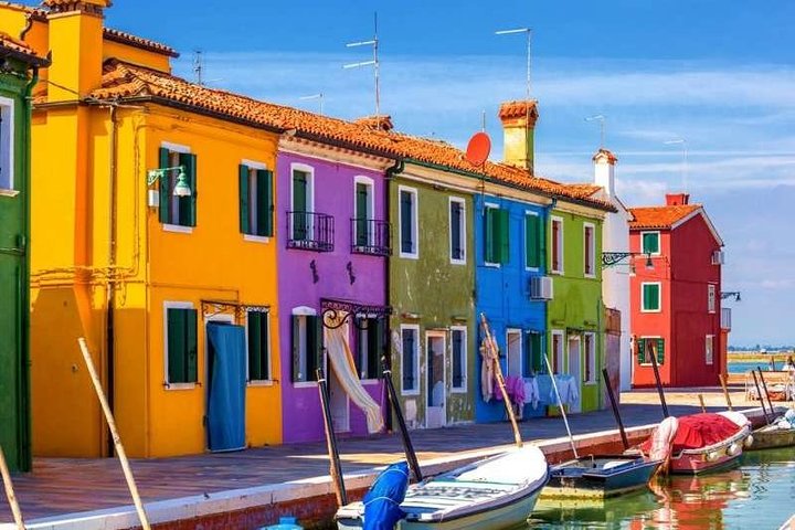https://images.dyvarcity.com/experience-images/dyvarcity_06a7863268ae4cd89d69e5c91_c3.jpg