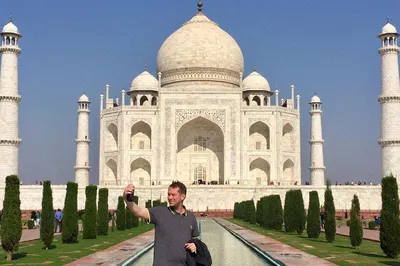 Unveiling Agra's Majesty: A Same-Day Sunrise Taj Mahal & Agra Fort Tour from Delhi