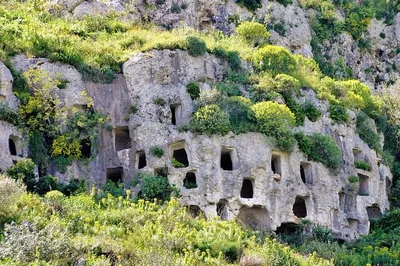 Uncover Ancient Mysteries: Pantalica Necropolis Half-Day Adventure