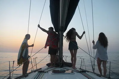 Palermo Sunset Sail: Aperitivo, Swim & Sicilian Feast