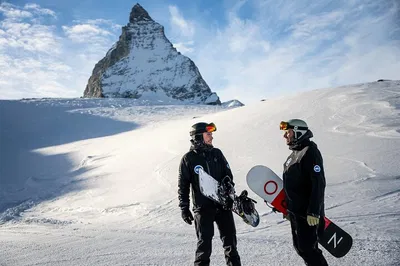 Zermatt Snowboarding Adventure: Private Lessons for Peak Performance