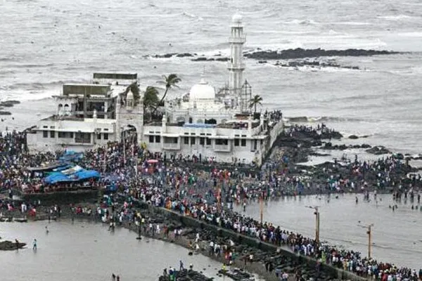 Mumbai's Mystical Journey: Explore Sacred Sites & Diverse Faiths