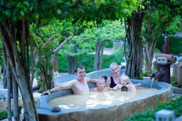 Nha Trang Island Tour: Snorkel, BBQ, & Hot Springs!