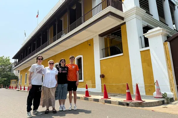 Discover Pondicherry: A Guided Car Trip from Chennai's Bustle