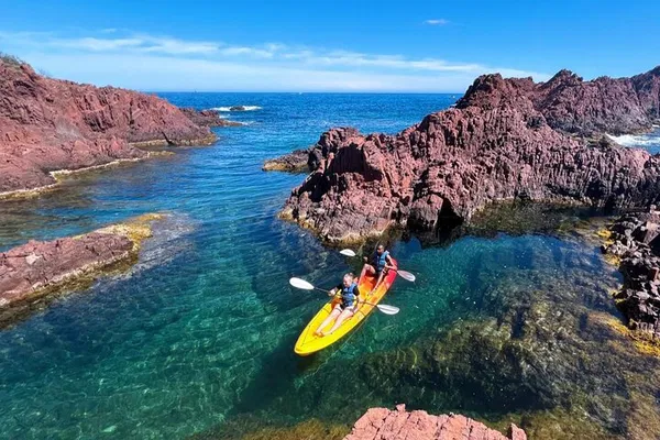Kayak the Esterel's Red Rocks: An Unforgettable Agay Adventure