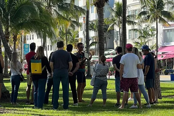 Uncover Miami's Dark Secrets: A Crime & Scandals Walking Tour