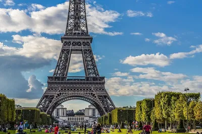 Paris in Style: A Rolls-Royce Full-Day Private Tour