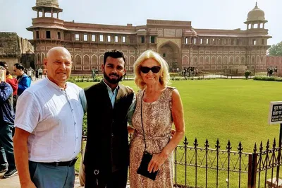 Sunrise Majesty: Private Taj Mahal & Agra Fort Tour from Delhi