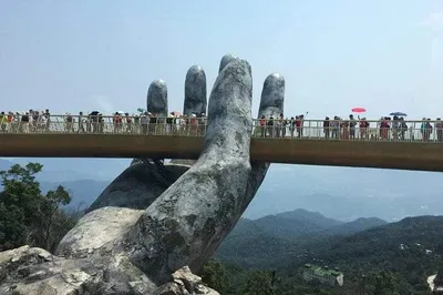 Sunrise Spectacle: Golden Bridge & Ba Na Hills Early Access