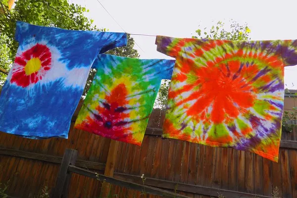Unleash Your Inner Artist: Tie-Dye Fun in Estes Park!