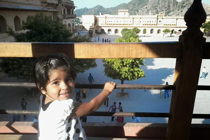 img0