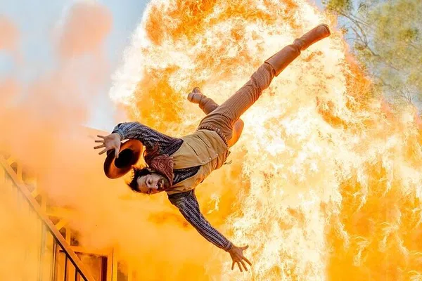 Tucson's Wild West Show: Pistoleros Ticket & Stunt Fun!