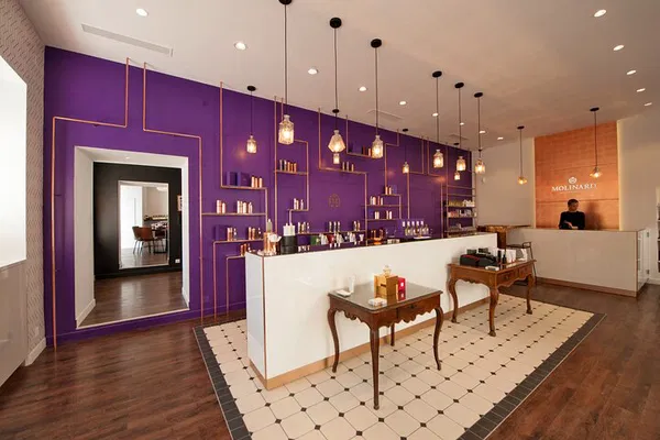 Create Your Own Perfume: Nice Fragrance Workshop