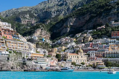 Amalfi Coast Boat Tour: Positano & Hidden Gems