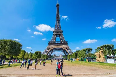 Paris Private Guide: Tailored City Exploration