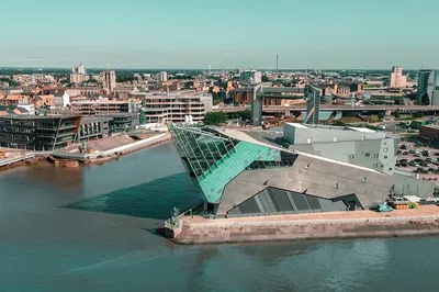 Unlock Hidden Gems: Hull Tour App Adventure!