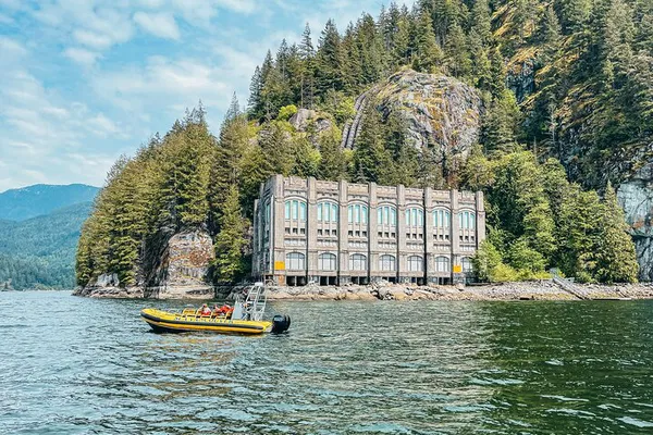 Vancouver's Fjords: A Waterfall & City Sightseeing Adventure