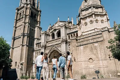 Toledo Tour: Cathedral & 7 Wonders from Madrid