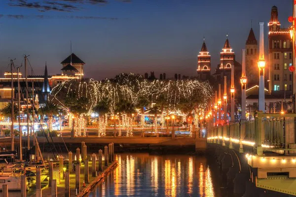 St. Augustine Nights of Lights Water Tour: Holiday Magic!